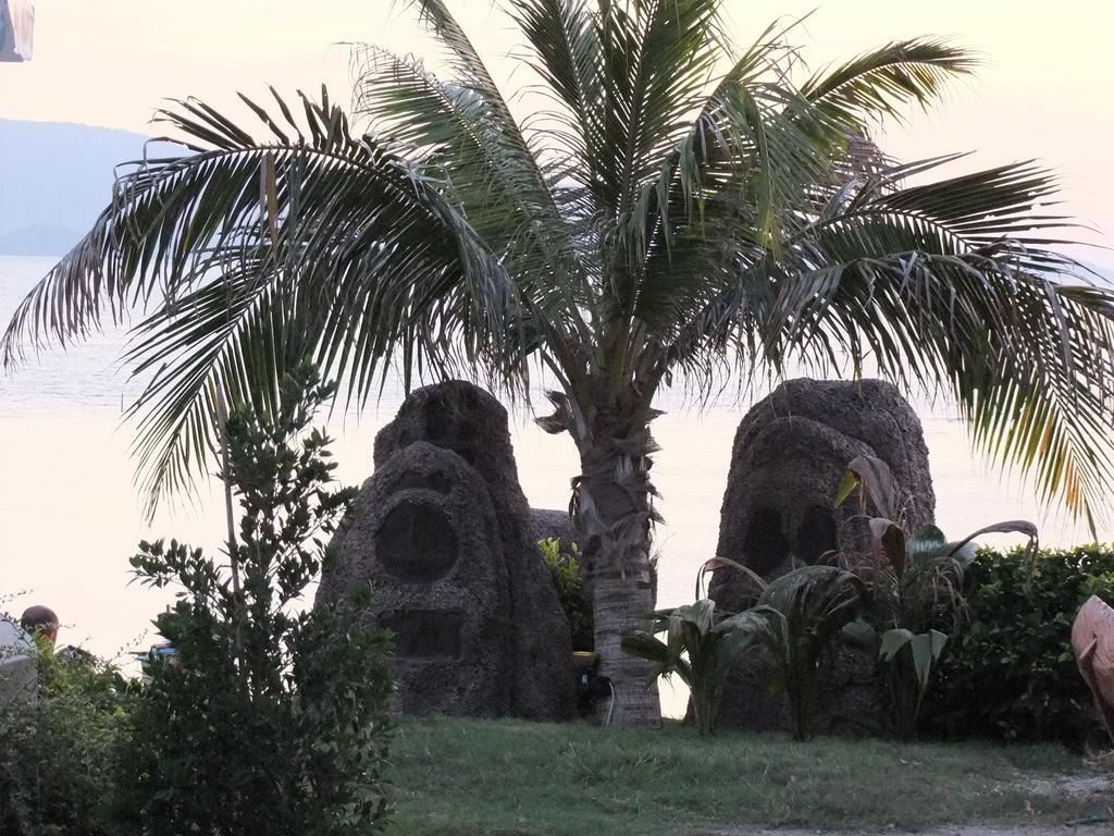 Friendly Resort & Spa Ko Pha Ngan Exterior foto